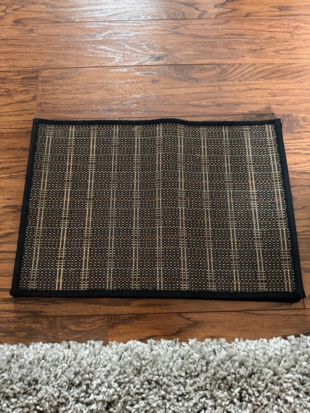 Black and Tan Woven Home Accent Placemat - Unbranded Set of 4